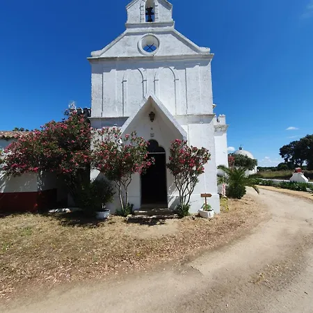 מלון Rural El Vaqueril
