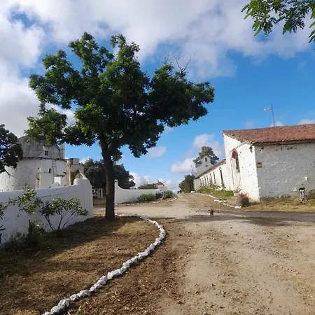Rural El Vaqueril מלון 2*
