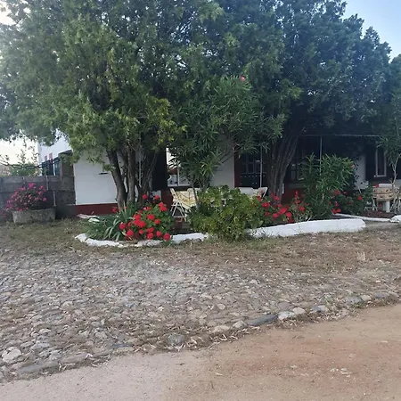Rural El Vaqueril מלון 2*