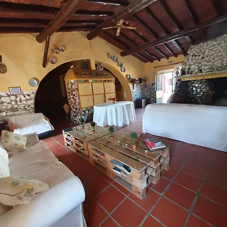 Rural El Vaqueril מלון Navas del Madroño