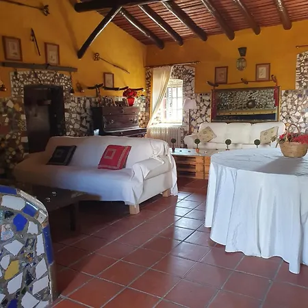 Rural El Vaqueril Hotel