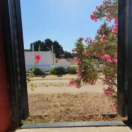 מלון Rural El Vaqueril Navas del Madroño