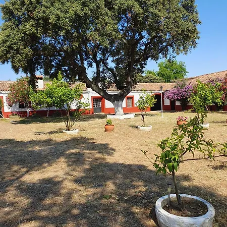 Rural El Vaqueril מלון