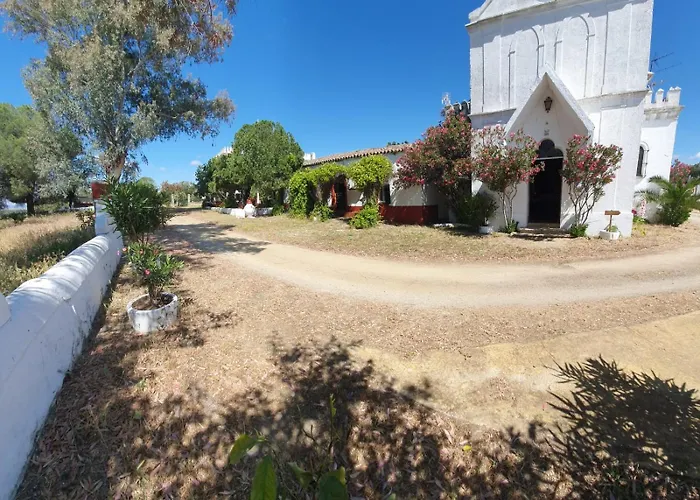 Hotel Rural El Vaqueril 2*