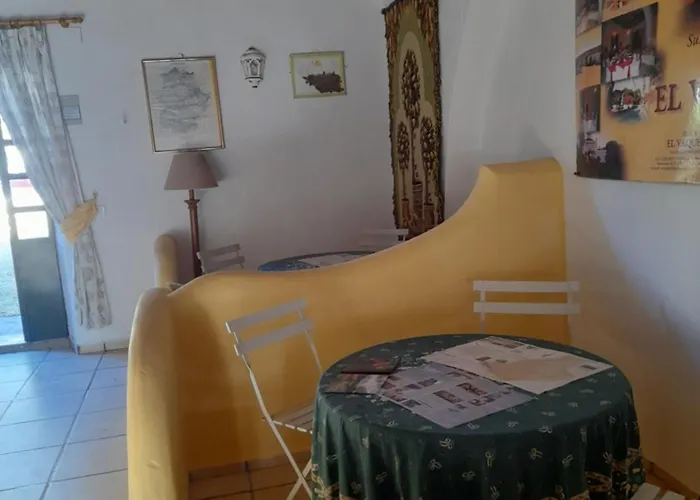 Rural El Vaqueril 2*