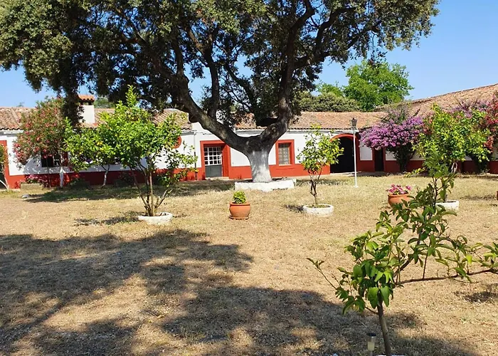 Rural El Vaqueril Hotel