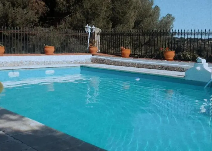 Hotel Rural El Vaqueril 2*